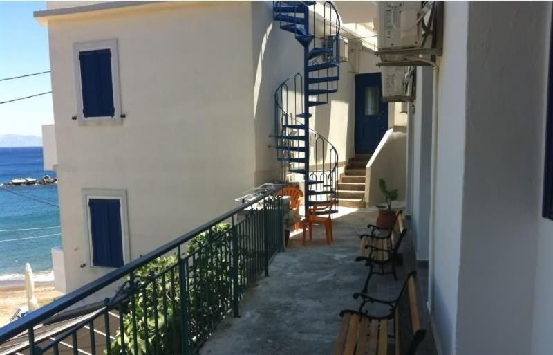 Lydia Mare Aparthotel Ágios Kírykos Exteriör bild