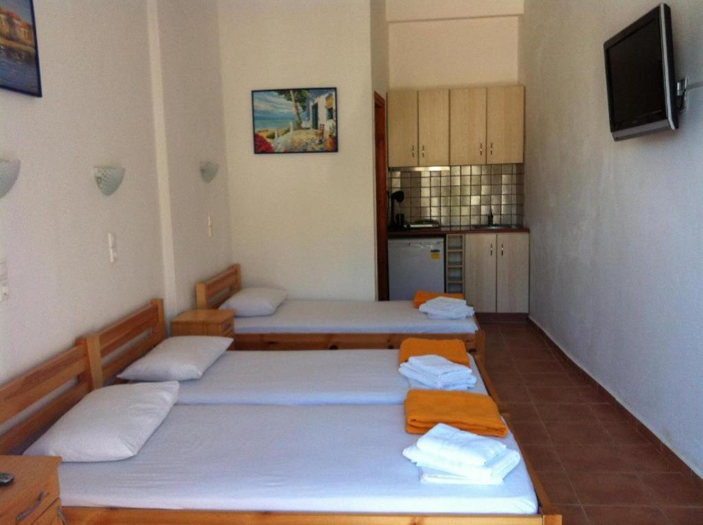 Lydia Mare Aparthotel Ágios Kírykos Rum bild