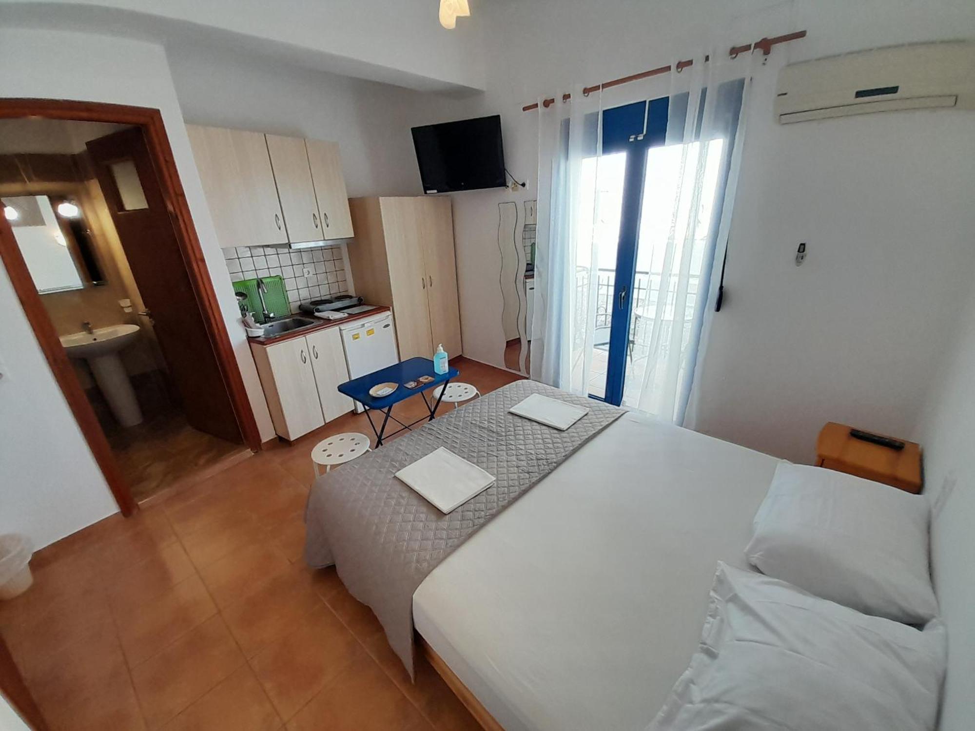 Lydia Mare Aparthotel Ágios Kírykos Rum bild